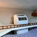 Cozy Private Two Rooms Yacht In Barcelona With Free Parking