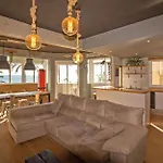 Luxury Beach House - Primera Linea Playa Cargador Albert Villas