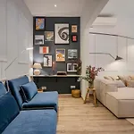 Luxury 4-Bedrooms In Rambla De Catalunya