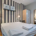 Modern And Bright Apartment In Eixample 2-1