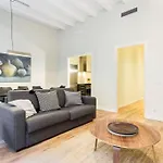 Bright And Modern 4Bedroom With Terrace In Las Ramblas P2