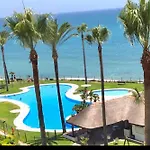 Mi Capricho 2B2 Beachfront Complex-Apartment Beachside With Sea Views