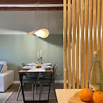Plaza Catalunya Recently Renovated 5Bd-4Bth