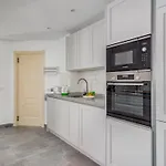 Apartment Fuente Aloha By Interhome