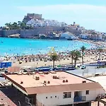 Apartamento Nuevo Centrico En Primera Linea De Playa Con Vistas Al Mar, Piscina, Aire Acondicionado Y Wifi