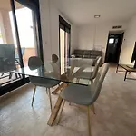 Apartamento Entero Con Terraza Y Piscina