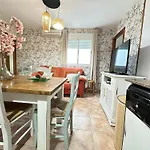 Apartamento Luna 1 Solo Familias Y Parejas