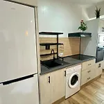 Estupendo Apartamento Proximo Al Casco Antiguo