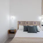 Florit Flats - The Joaquin Sorolla Apartment I