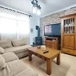 Pet Friendly Home In Gilet With Wifi