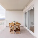 Canet Seaview Gem: Pool & Beach Proximity