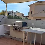 Hl 005 Holiday Rentals 3 Bedroom 2 Bathroom Villa