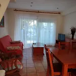 Adosado Con Piscina