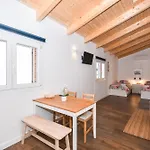 Acogedora Suite Con Entrada Independiente