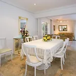 Exclusive Villa Elmessidor