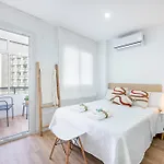797 Holiday Rentals - Moderno Estudio En Los Verdiales