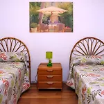 Chalet Con Piscina Privada Arco Iris