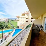 Royal Golf View: 2Br, Pools & Ac