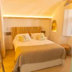 Casa Acua De Guzman - De Diseno, Casco Hist