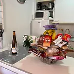 La Casita De La Piscina