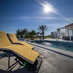 La Villa De Luz