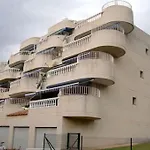 Vistamar Iv, 10