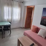Lovely Three-Bedroom Apartment In Puerto De Sagunt