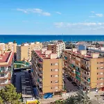 2 Bedroom Cozy Apartment In La Pobla De Farnals
