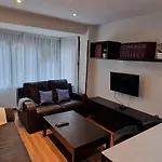 Apartamento Argueelles - 3 Hab Y 1 Bano - 5 Pax - Vut-5675-As