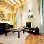 Picasso Apartment