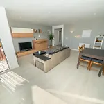 Homeholidaysrentals Oportunity - Costa Barcelona