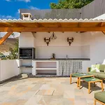 Casa De La Abuela