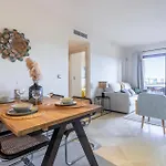 Gorgeous Apartment In Los Alcazares With Wifi