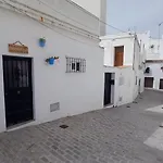 La Casa Del Callejon