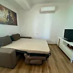 Estupendo Apartamento Proximo Al Casco Antiguo
