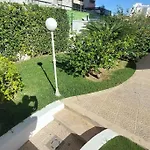 Apartamento Con Piscina. Playa Gandia