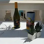 Great Townhouse 400M From The Beach