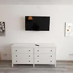 Cg3A - Nuevo Estudio, Recien Reformado, Wifi