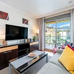797 Holiday Rentals - Arcosur 4- Elegante Apartamento A 1 Min De La Playa