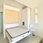 Lmha01, Modern Studio Apartment At Monaco, Km7, La Manga