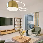 Anton'S Downtown Apartment