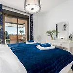 Casares Costa Gem: 2Br With Pool