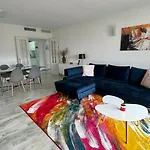 Costalita - 2 Bedroom Apartment 350M From The Beach