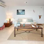 Awesome Apartment In Moncofa With House Sea View