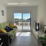 Apartamento Frente Al Mar Con Piscina