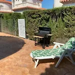 Casa Con Jardin Privado, Piscina Y Barbacoa En Miami Playa - Es-9-166