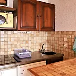 Studio Cabine Au Pied Des Pistes Avec Balcon Et Ascenseur A Auris En Oisans - Fr-1-297-154