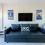 797 Holiday Rentals - Acogedor Estudio Ubicado En Edificio Jupiter
