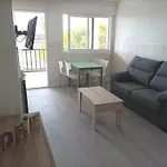 Apartamento Con Terraza Privada Y Piscinas