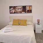La Cantora
